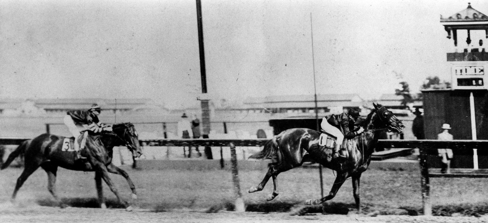 Fair Play racing to the finish in an unknown race (Museum Collection)