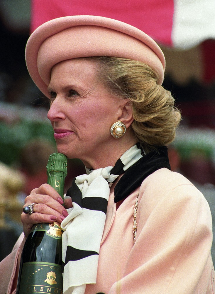 Marylou Whitney at Saratoga in 1992 (Barbara D. Livingston)