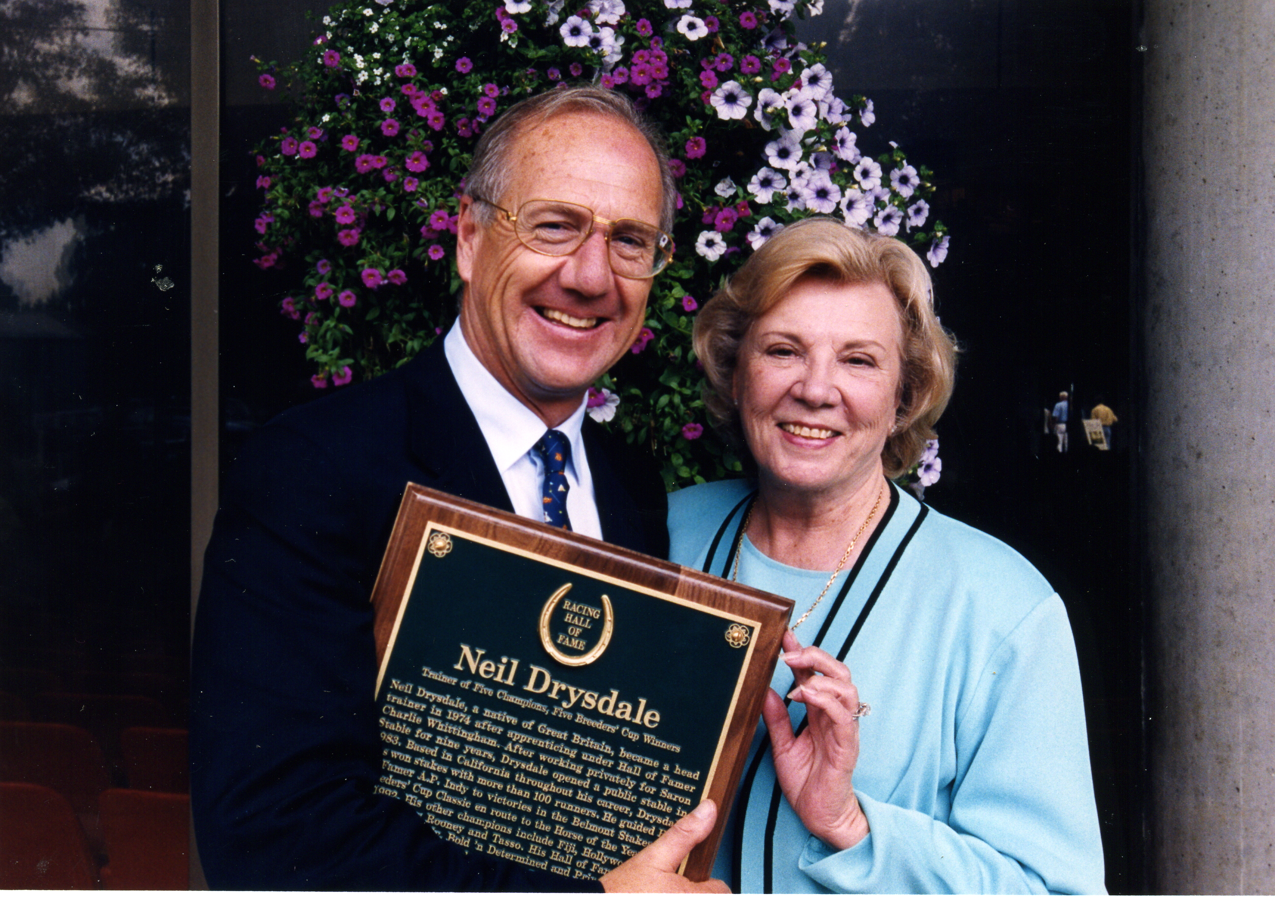 Neil Drysdale and Peggy Whittingham at his Hall of Fame induction in 2000 (Museum Collection)